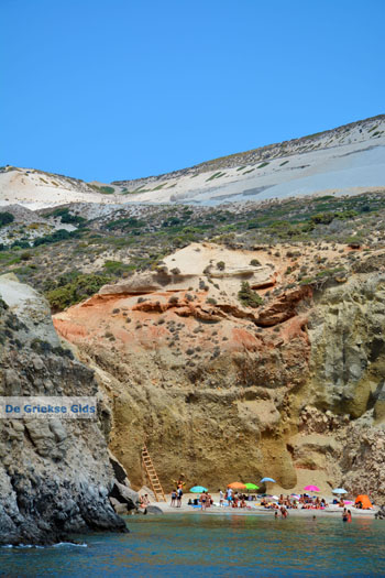 Tsigrado Milos | Cycladen Griekenland | Foto 29 - Foto van https://www.grieksegids.nl/fotos/milos/normaal/fyriplaka-tsigrado-122.jpg