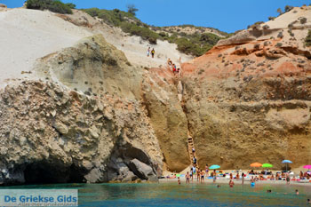 Tsigrado Milos | Cycladen Griekenland | Foto 47 - Foto van https://www.grieksegids.nl/fotos/milos/normaal/fyriplaka-tsigrado-140.jpg