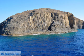 Glaronissia Milos | Cycladen Griekenland | Foto 13 - Foto van https://www.grieksegids.nl/fotos/milos/normaal/glaronissia-013.jpg