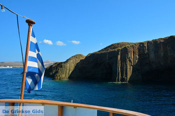 Glaronissia Milos | Cycladen Griekenland | Foto 39 - Foto van https://www.grieksegids.nl/fotos/milos/normaal/glaronissia-039.jpg