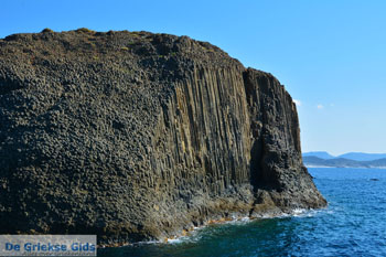 Glaronissia Milos | Cycladen Griekenland | Foto 45 - Foto van https://www.grieksegids.nl/fotos/milos/normaal/glaronissia-045.jpg