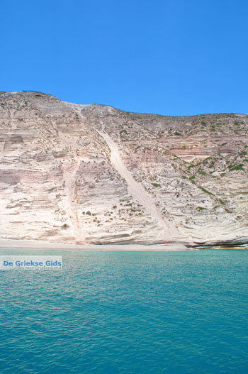 Kalamos Milos | Cycladen Griekenland | Foto 7 - Foto van https://www.grieksegids.nl/fotos/milos/normaal/kalamos-007.jpg