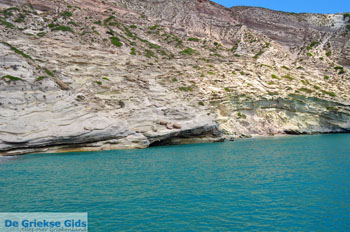 Kalamos Milos | Cycladen Griekenland | Foto 12 - Foto van https://www.grieksegids.nl/fotos/milos/normaal/kalamos-012.jpg