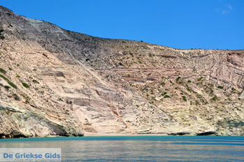 Kalamos Milos | Cycladen Griekenland | Foto 22 - Foto van https://www.grieksegids.nl/fotos/milos/normaal/kalamos-022.jpg