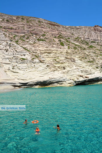 Kalamos Milos | Cycladen Griekenland | Foto 34 - Foto van https://www.grieksegids.nl/fotos/milos/normaal/kalamos-034.jpg