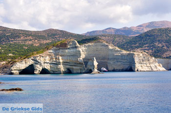 Kleftiko Milos | Cycladen Griekenland | Foto 4 - Foto van https://www.grieksegids.nl/fotos/milos/normaal/kleftiko-004.jpg