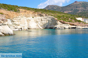 Kleftiko Milos | Cycladen Griekenland | Foto 12 - Foto van https://www.grieksegids.nl/fotos/milos/normaal/kleftiko-012.jpg