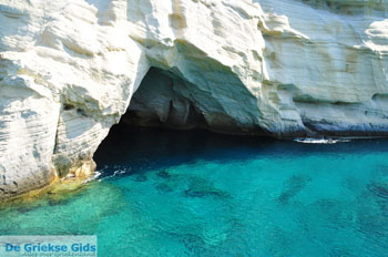 Kleftiko Milos | Cycladen Griekenland | Foto 26 - Foto van https://www.grieksegids.nl/fotos/milos/normaal/kleftiko-026.jpg