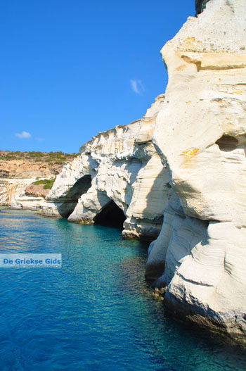 Kleftiko Milos | Cycladen Griekenland | Foto 40 - Foto van https://www.grieksegids.nl/fotos/milos/normaal/kleftiko-040.jpg