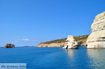 Kleftiko Milos | Cycladen Griekenland | Foto 49 - Foto van https://www.grieksegids.nl/fotos/milos/normaal/kleftiko-049.jpg