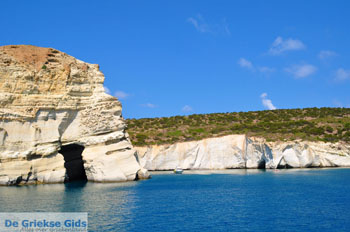 Kleftiko Milos | Cycladen Griekenland | Foto 53 - Foto van https://www.grieksegids.nl/fotos/milos/normaal/kleftiko-053.jpg