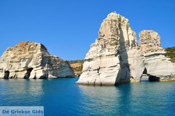 Kleftiko Milos | Cycladen Griekenland | Foto 58 - Foto van https://www.grieksegids.nl/fotos/milos/normaal/kleftiko-058.jpg