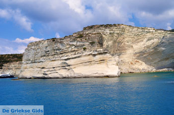 Kleftiko Milos | Cycladen Griekenland | Foto 91 - Foto van https://www.grieksegids.nl/fotos/milos/normaal/kleftiko-091.jpg