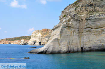 Kleftiko Milos | Cycladen Griekenland | Foto 98 - Foto van https://www.grieksegids.nl/fotos/milos/normaal/kleftiko-098.jpg
