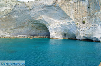 Kleftiko Milos | Cycladen Griekenland | Foto 102 - Foto van https://www.grieksegids.nl/fotos/milos/normaal/kleftiko-102.jpg