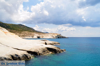 Kleftiko Milos | Cycladen Griekenland | Foto 115 - Foto van https://www.grieksegids.nl/fotos/milos/normaal/kleftiko-115.jpg