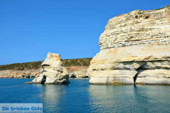 Kleftiko Milos | Cycladen Griekenland | Foto 140 - Foto van https://www.grieksegids.nl/fotos/milos/normaal/kleftiko-140.jpg