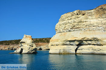 Kleftiko Milos | Cycladen Griekenland | Foto 141 - Foto van https://www.grieksegids.nl/fotos/milos/normaal/kleftiko-141.jpg