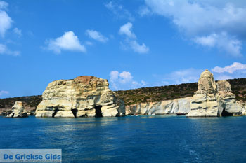 Kleftiko Milos | Cycladen Griekenland | Foto 199 - Foto van https://www.grieksegids.nl/fotos/milos/normaal/kleftiko-199.jpg