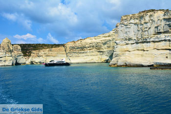 Kleftiko Milos | Cycladen Griekenland | Foto 202 - Foto van https://www.grieksegids.nl/fotos/milos/normaal/kleftiko-202.jpg