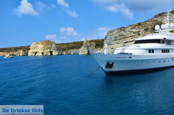 Kleftiko Milos | Cycladen Griekenland | Foto 208 - Foto van https://www.grieksegids.nl/fotos/milos/normaal/kleftiko-208.jpg