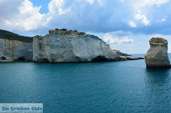 Kleftiko Milos | Cycladen Griekenland | Foto 216 - Foto van https://www.grieksegids.nl/fotos/milos/normaal/kleftiko-216.jpg