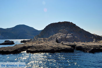 Mandrakia Milos | Cycladen Griekenland | Foto 2 - Foto van https://www.grieksegids.nl/fotos/milos/normaal/mandrakia-002.jpg