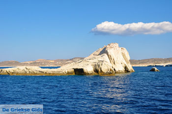 Mandrakia Milos | Cycladen Griekenland | Foto 7 - Foto van https://www.grieksegids.nl/fotos/milos/normaal/mandrakia-007.jpg