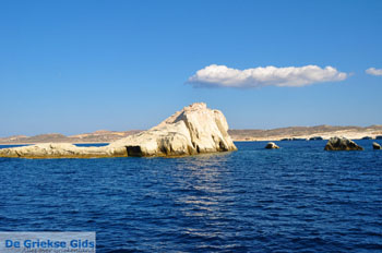 Mandrakia Milos | Cycladen Griekenland | Foto 8 - Foto van https://www.grieksegids.nl/fotos/milos/normaal/mandrakia-008.jpg