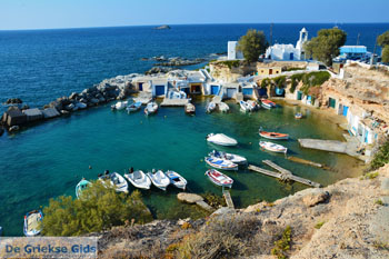 Mandrakia Milos | Cycladen Griekenland | Foto 52 - Foto van https://www.grieksegids.nl/fotos/milos/normaal/mandrakia-052.jpg