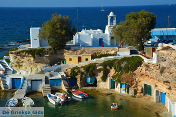 Mandrakia Milos | Cycladen Griekenland | Foto 56 - Foto van https://www.grieksegids.nl/fotos/milos/normaal/mandrakia-056.jpg