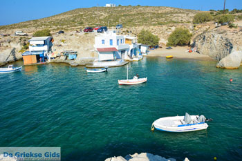 Mytakas Milos | Cycladen Griekenland | Foto 002 - Foto van https://www.grieksegids.nl/fotos/milos/normaal/mytakas-002.jpg