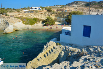 Mytakas Milos | Cycladen Griekenland | Foto 005 - Foto van https://www.grieksegids.nl/fotos/milos/normaal/mytakas-005.jpg