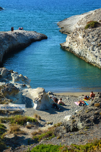 Papafragkas Milos | Cycladen Griekenland | Foto 10 - Foto van https://www.grieksegids.nl/fotos/milos/normaal/papafragkas-010.jpg
