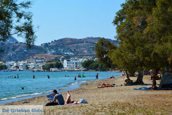Papikinou-strand Adamas Milos | Cycladen Griekenland | Foto 7 - Foto van https://www.grieksegids.nl/fotos/milos/normaal/papikinou-adamas-007.jpg