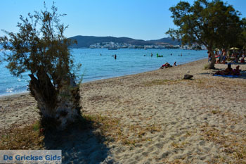 Papikinou-strand Adamas Milos | Cycladen Griekenland | Foto 12 - Foto van https://www.grieksegids.nl/fotos/milos/normaal/papikinou-adamas-012.jpg