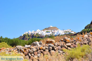 Plaka Milos | Cycladen Griekenland | Foto 7 - Foto van https://www.grieksegids.nl/fotos/milos/normaal/plaka-milos-007.jpg