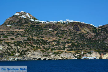 Plaka Milos | Cycladen Griekenland | Foto 8 - Foto van https://www.grieksegids.nl/fotos/milos/normaal/plaka-milos-008.jpg