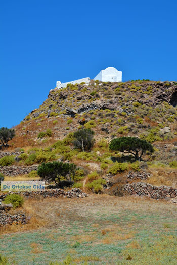 Plaka Milos | Cycladen Griekenland | Foto 31 - Foto van https://www.grieksegids.nl/fotos/milos/normaal/plaka-milos-031.jpg