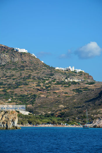 Plathiena Milos | Cycladen Griekenland | Foto 10 - Foto van https://www.grieksegids.nl/fotos/milos/normaal/plathiena-010.jpg