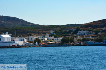 Pollonia Milos | Cycladen Griekenland | Foto 13 - Foto van https://www.grieksegids.nl/fotos/milos/normaal/pollonia-013.jpg