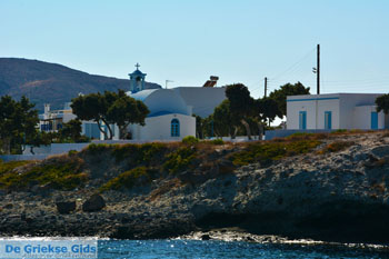 Pollonia Milos | Cycladen Griekenland | Foto 19 - Foto van https://www.grieksegids.nl/fotos/milos/normaal/pollonia-019.jpg