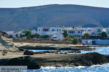 Pollonia Milos | Cycladen Griekenland | Foto 23 - Foto van https://www.grieksegids.nl/fotos/milos/normaal/pollonia-023.jpg