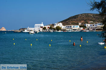 Pollonia Milos | Cycladen Griekenland | Foto 63 - Foto van https://www.grieksegids.nl/fotos/milos/normaal/pollonia-063.jpg
