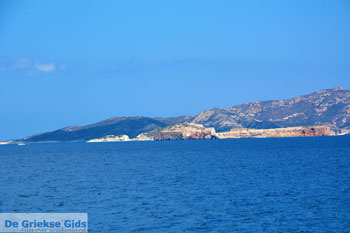 Eiland Polyegos bij Milos | Cycladen Griekenland | Foto 3 - Foto van https://www.grieksegids.nl/fotos/milos/normaal/polyegos-eiland-001.jpg