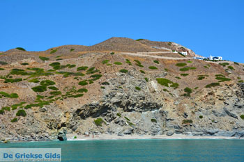 Psarovolada Milos | Cycladen Griekenland | Foto 1 - Foto van https://www.grieksegids.nl/fotos/milos/normaal/psarovolada-001.jpg