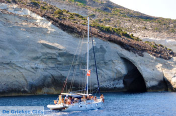Sykia Milos | Cycladen Griekenland | Foto 6 - Foto van https://www.grieksegids.nl/fotos/milos/normaal/sykia-milos-006.jpg