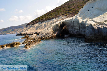 Sykia Milos | Cycladen Griekenland | Foto 17 - Foto van https://www.grieksegids.nl/fotos/milos/normaal/sykia-milos-017.jpg