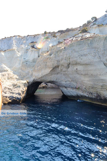 Sykia Milos | Cycladen Griekenland | Foto 27 - Foto van https://www.grieksegids.nl/fotos/milos/normaal/sykia-milos-027.jpg