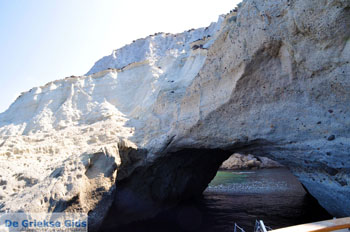 Sykia Milos | Cycladen Griekenland | Foto 35 - Foto van https://www.grieksegids.nl/fotos/milos/normaal/sykia-milos-035.jpg